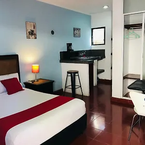 Hotel Dpas 52, Merida